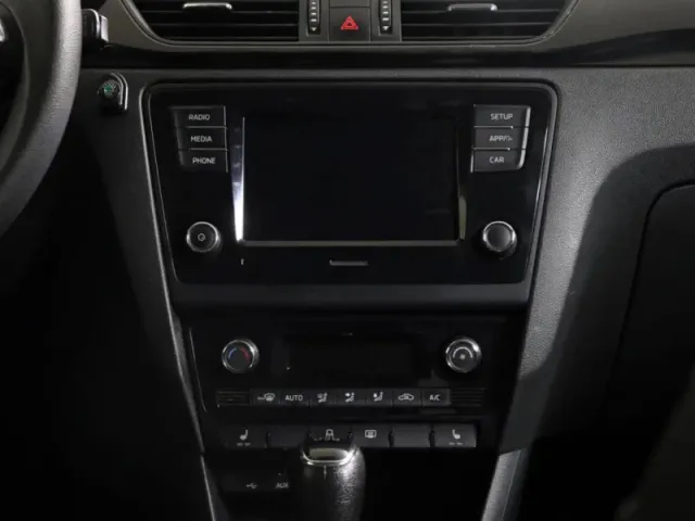 Skoda Rapid, I Рестайлинг — фото 17