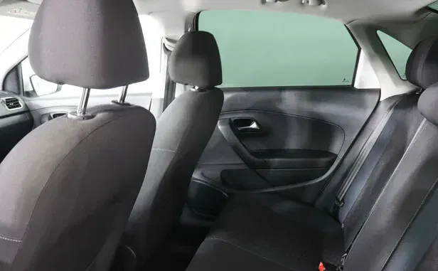 Volkswagen Polo, V Рестайлинг — фото 7