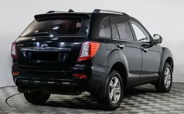 Lifan X60, I — фото 2