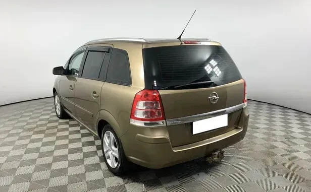 Opel Zafira, B Рестайлинг — фото 4
