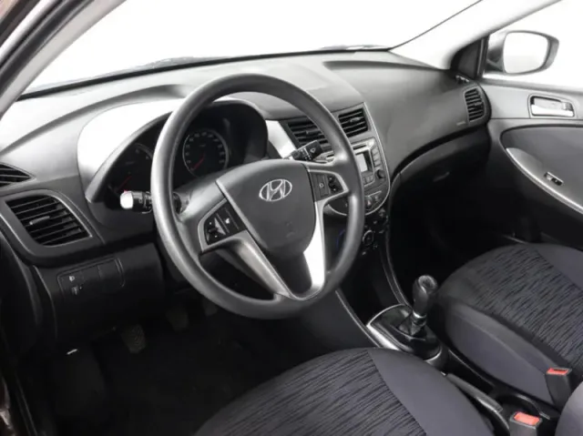 Hyundai Solaris, I Рестайлинг — фото 9