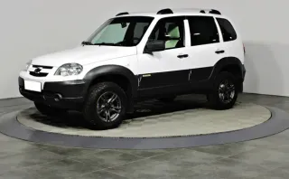 Chevrolet Niva, I Рестайлинг — фото 1