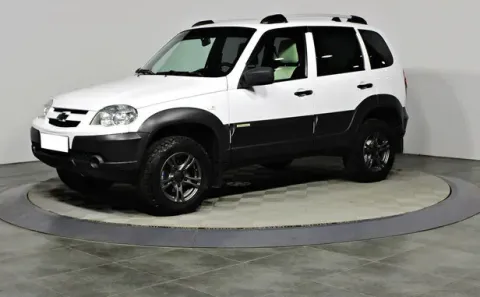 Chevrolet Niva, I Рестайлинг — фото 1