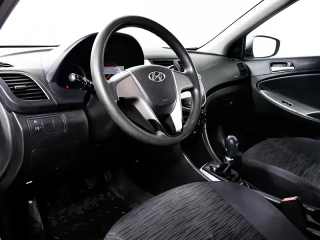 Hyundai Solaris, I Рестайлинг — фото 14