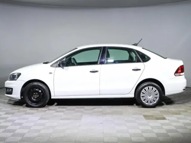 Volkswagen Polo, V Рестайлинг — фото 8