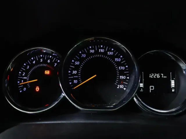 Renault Sandero, II Рестайлинг — фото 11