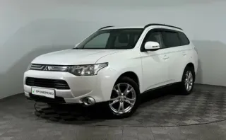 Mitsubishi Outlander, III — фото 1