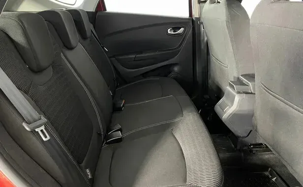Renault Kaptur, I Рестайлинг — фото 7