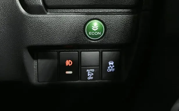 Honda Fit, III — фото 9