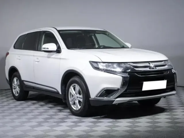 Mitsubishi Outlander, III Рестайлинг 2 — фото 3