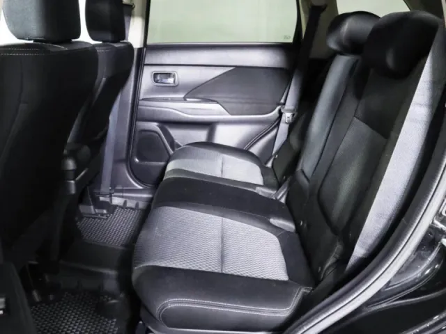 Mitsubishi Outlander, III Рестайлинг 2 — фото 11