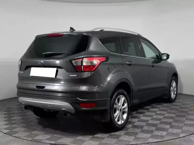 Ford Kuga, II Рестайлинг — фото 3