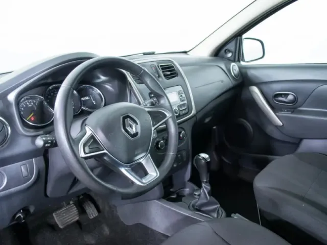 Renault Sandero, II Рестайлинг — фото 13