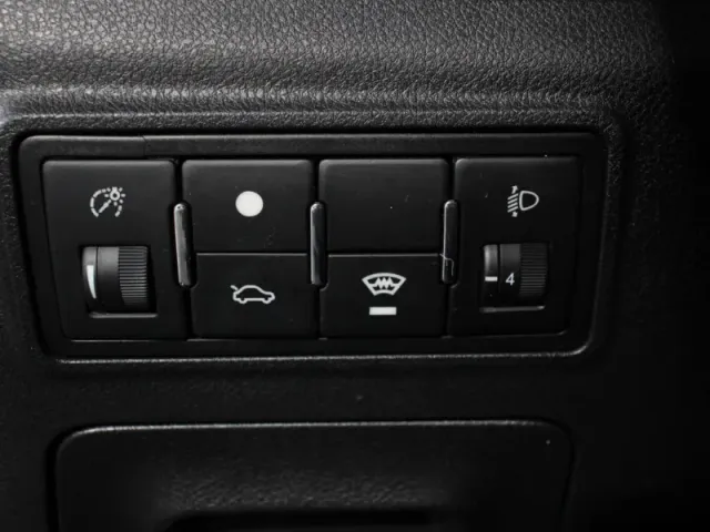 Geely Emgrand EC7 — фото 16