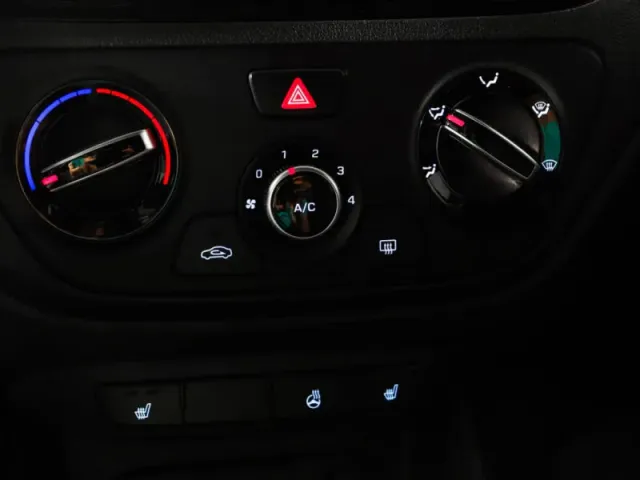 Hyundai Solaris, II Рестайлинг — фото 18