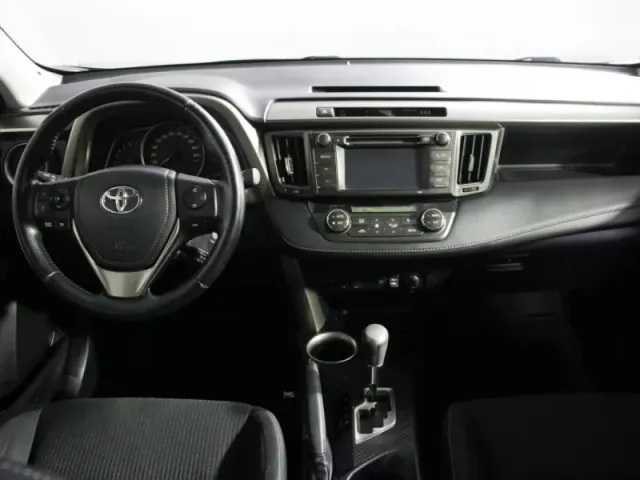 Toyota RAV4, IV (XA40) — фото 13