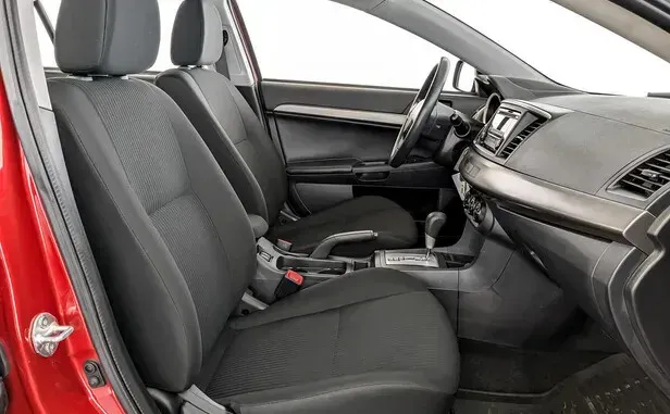 Mitsubishi Lancer, X Рестайлинг — фото 8