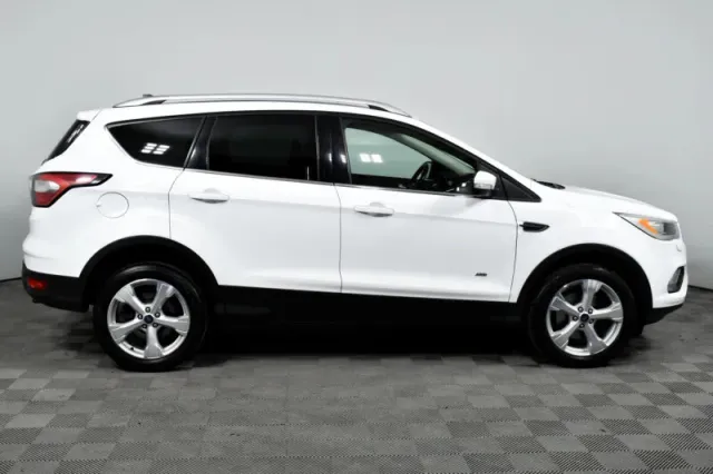 Ford Kuga, II Рестайлинг — фото 4
