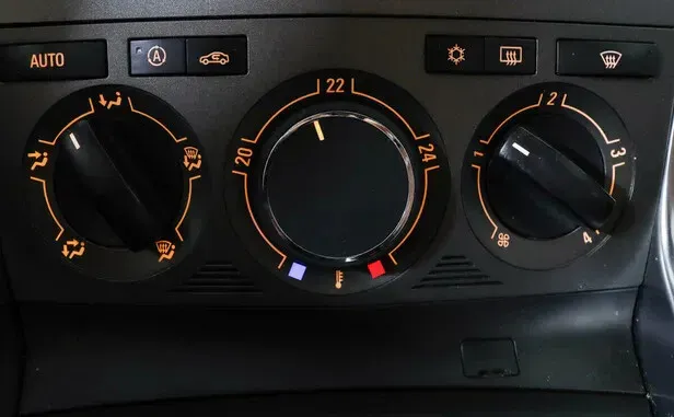Opel Antara, I Рестайлинг — фото 10