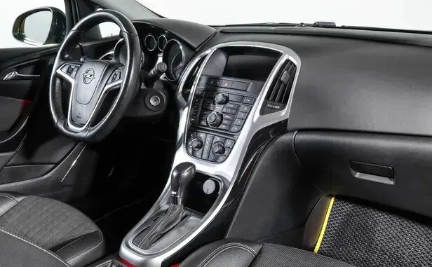 Opel Astra, J Рестайлинг — фото 6