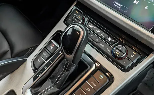 Geely Atlas, I — фото 11