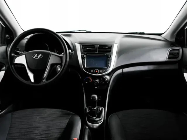Hyundai Solaris, I Рестайлинг — фото 12