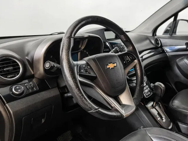Chevrolet Orlando — фото 13