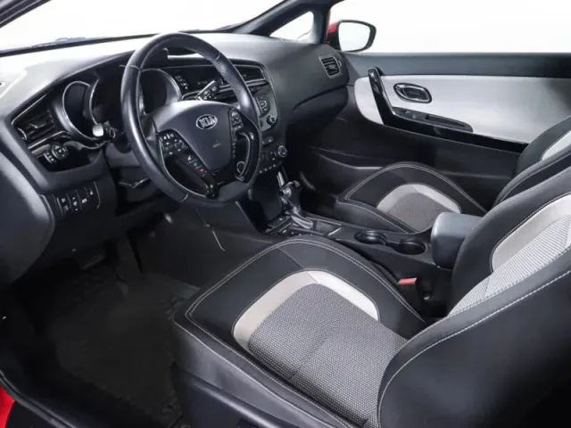 Kia Ceed, II Рестайлинг — фото 19