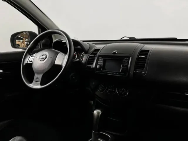 Nissan Note — фото 9
