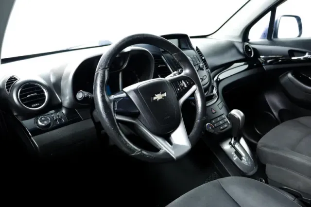 Chevrolet Orlando — фото 12