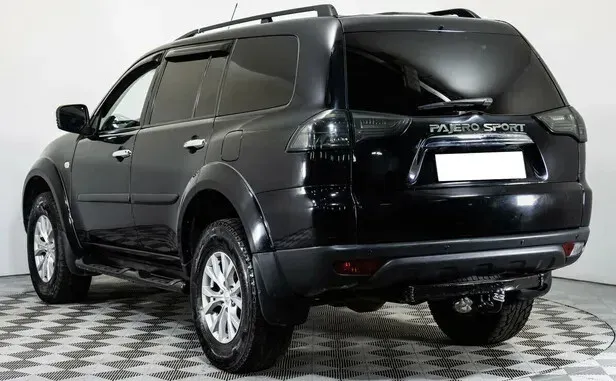 Mitsubishi Pajero Sport, II Рестайлинг — фото 4