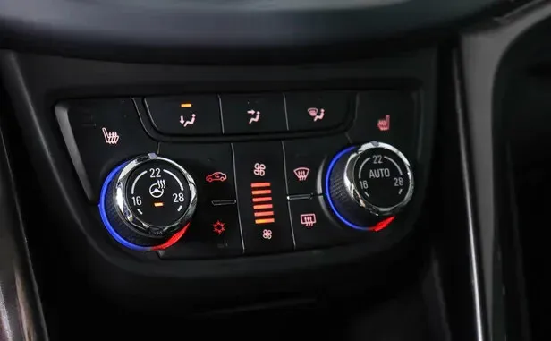 Opel Zafira, C — фото 10