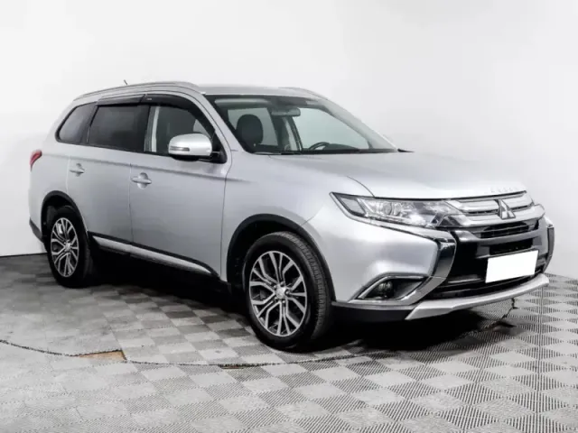 Mitsubishi Outlander, III Рестайлинг 2 — фото 3