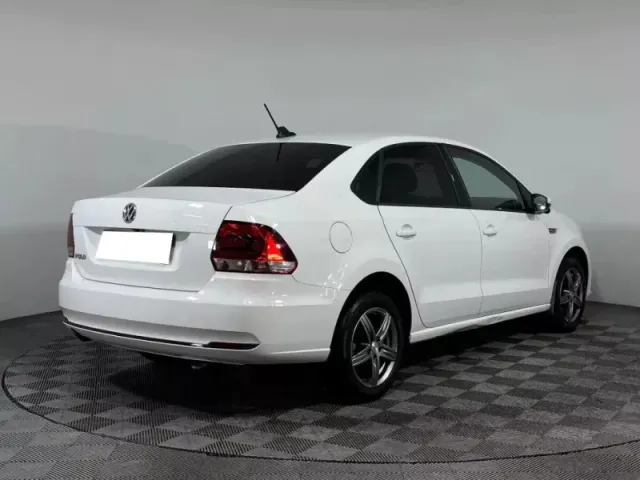 Volkswagen Polo, V Рестайлинг — фото 4