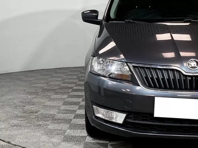 Skoda Rapid, I — фото 9