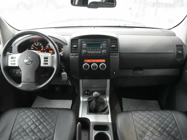 Nissan Pathfinder, III — фото 6