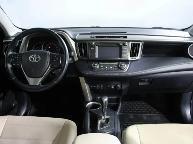 Toyota RAV4, IV (XA40) — фото 13