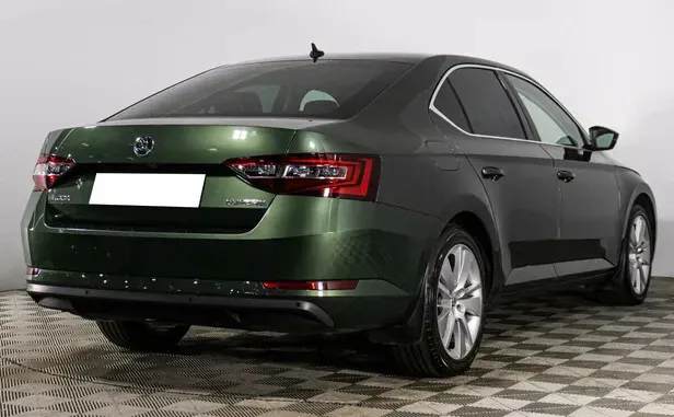 Skoda Superb, III — фото 2