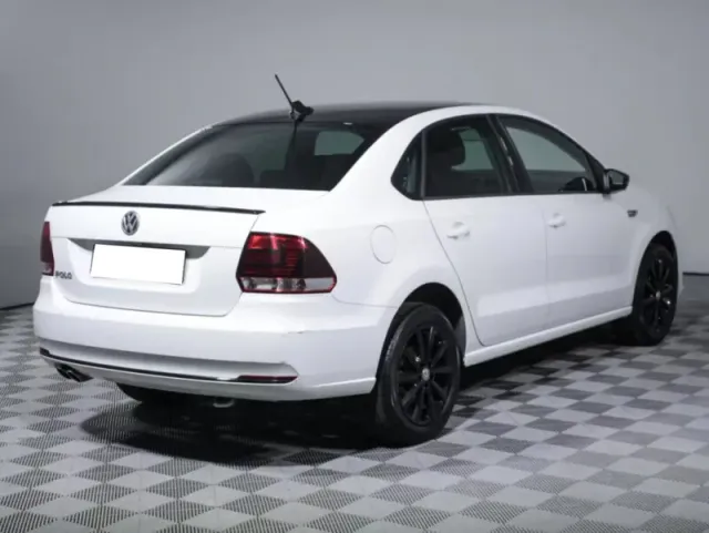 Volkswagen Polo, V Рестайлинг — фото 5