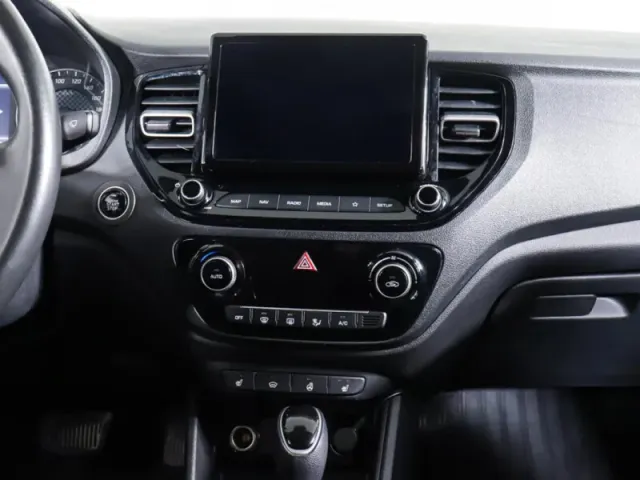 Hyundai Solaris, II Рестайлинг — фото 14