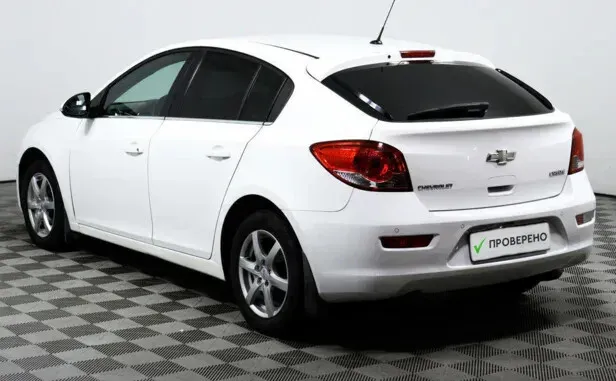 Chevrolet Cruze, I Рестайлинг — фото 4