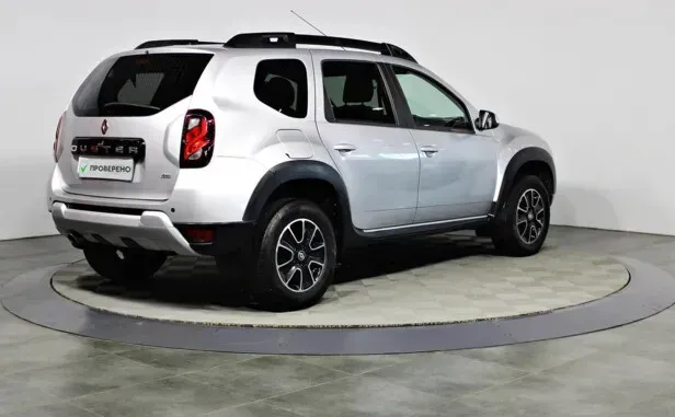 Renault Duster, I Рестайлинг — фото 2