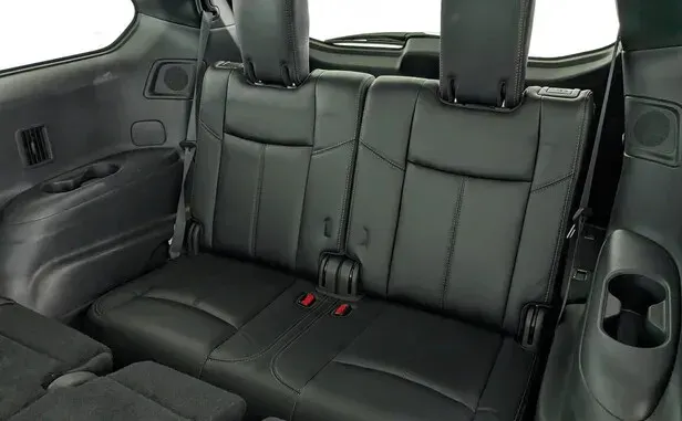 Nissan Pathfinder, IV — фото 11