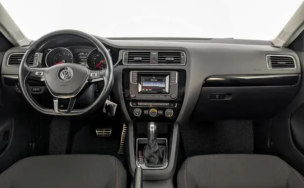 Volkswagen Jetta, VI Рестайлинг — фото 5