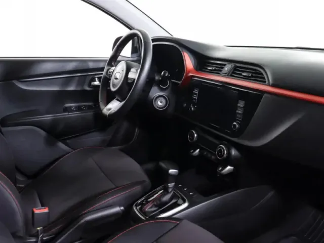 Kia Rio, IV Рестайлинг — фото 16