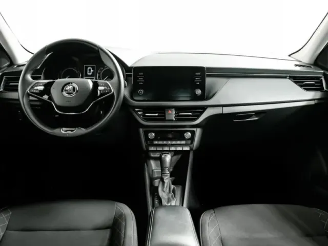 Skoda Rapid, II — фото 10