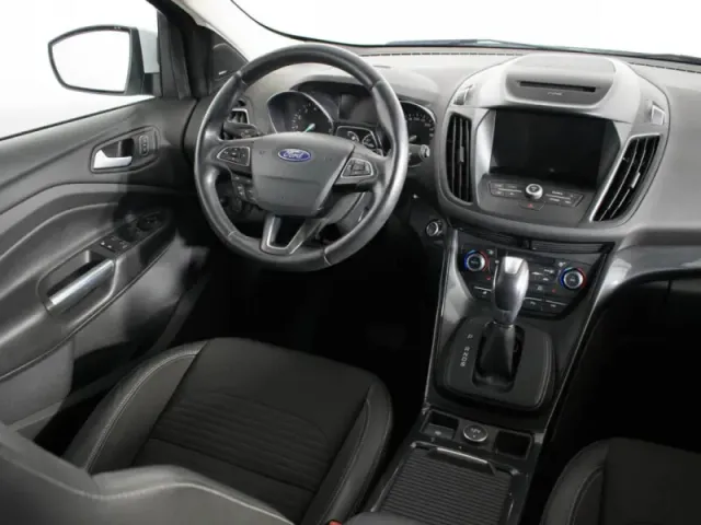Ford Kuga, II Рестайлинг — фото 19