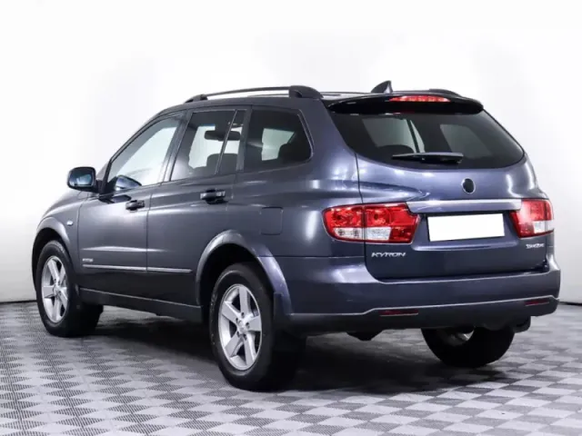 SsangYong Kyron, I Рестайлинг — фото 7