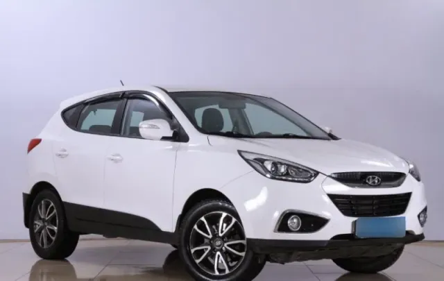 Hyundai ix35, I — фото 1