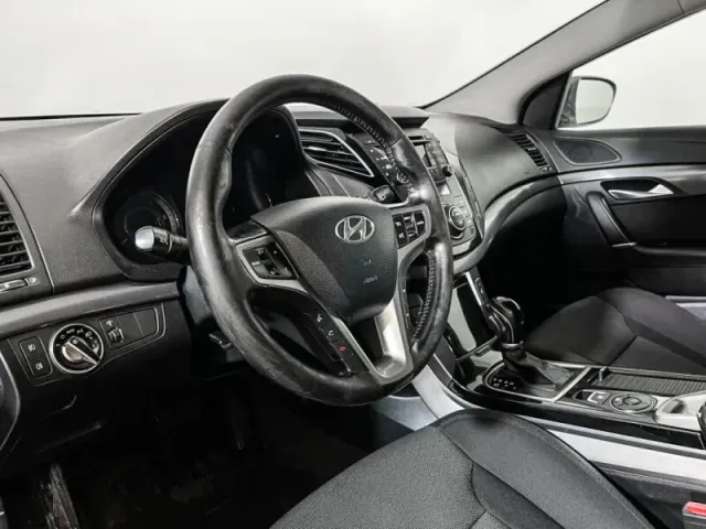 Hyundai i40, I — фото 13